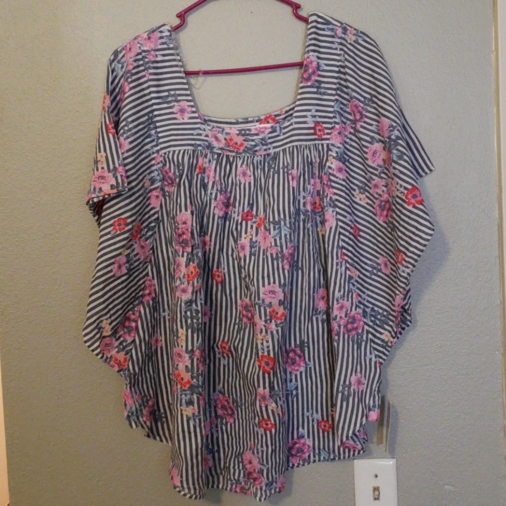 New 3xl top